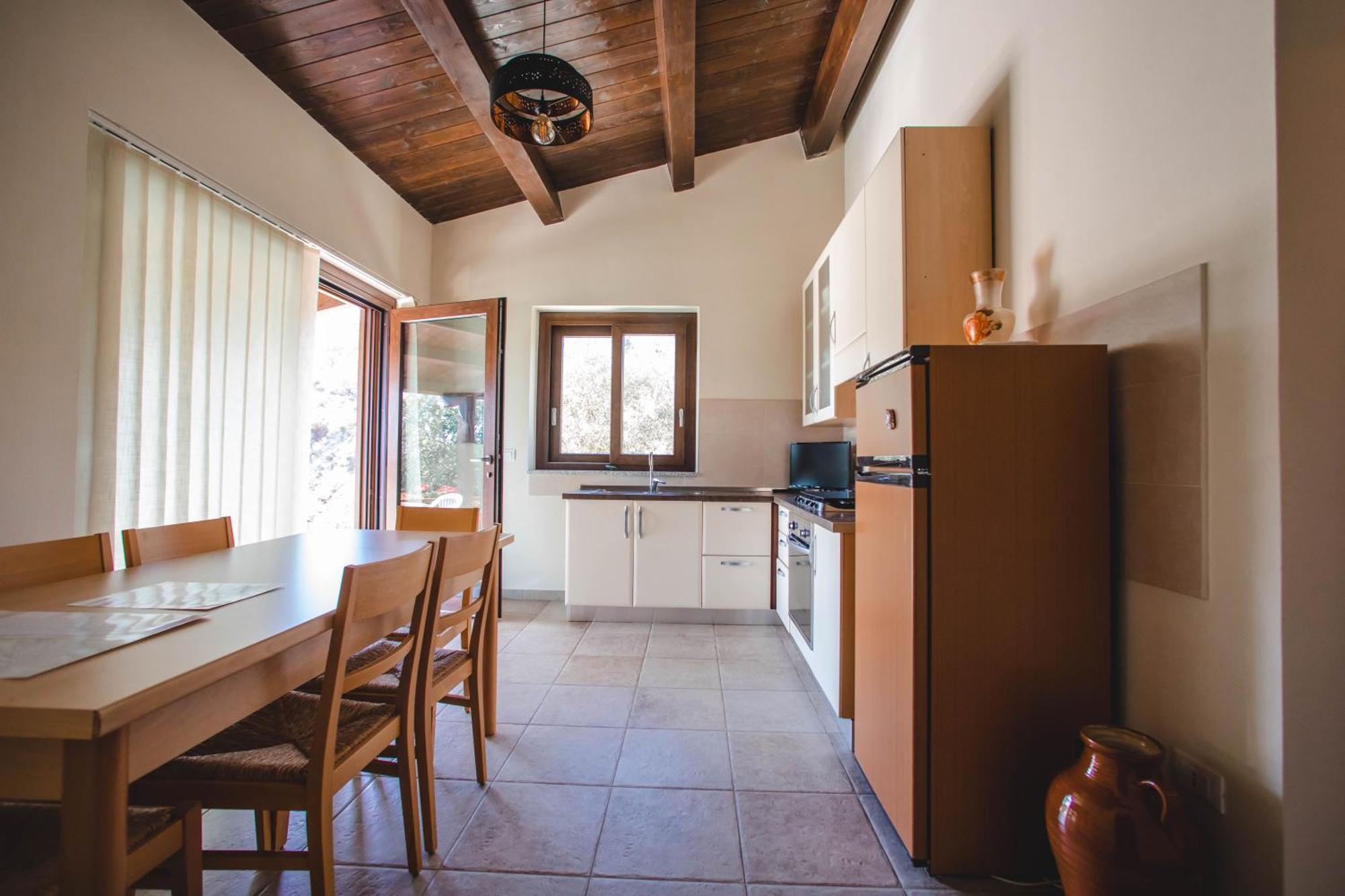 Calami - Villa Romeo - Private Apartments With Pool, Seaview & Olive Grove Santa Caterina Dello Ionio Marina Екстериор снимка