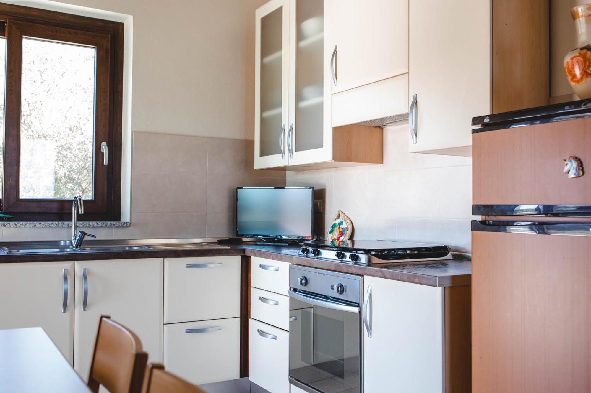 Calami - Villa Romeo - Private Apartments With Pool, Seaview & Olive Grove Santa Caterina Dello Ionio Marina Екстериор снимка