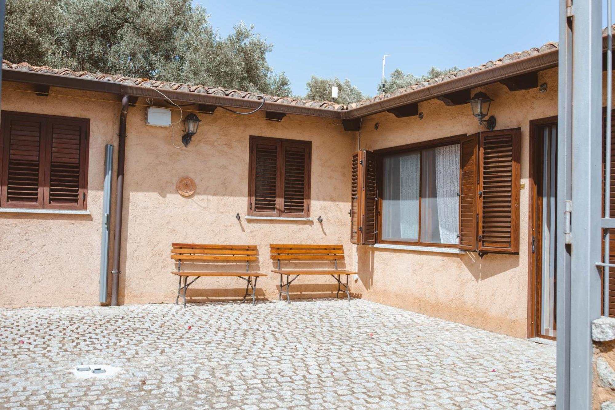 Calami - Villa Romeo - Private Apartments With Pool, Seaview & Olive Grove Santa Caterina Dello Ionio Marina Екстериор снимка